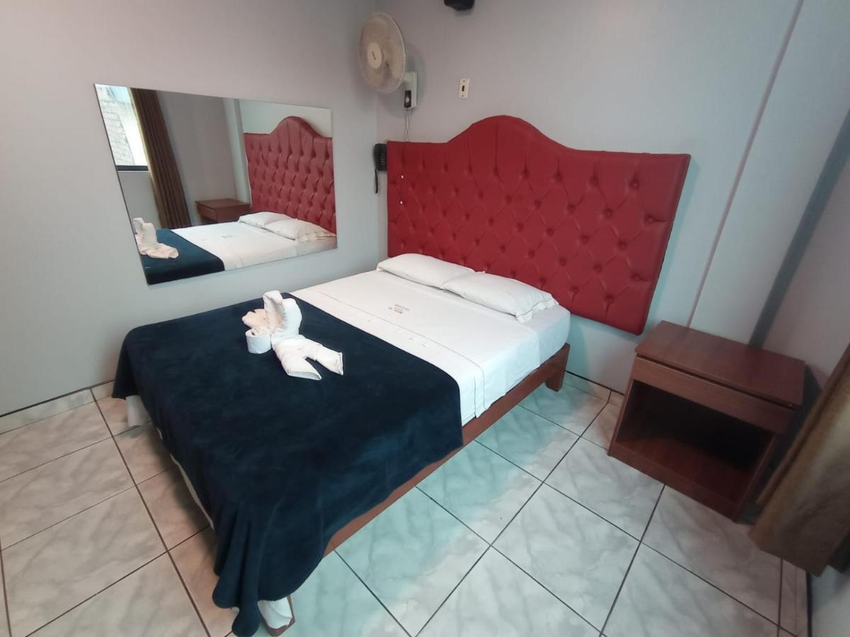 El Clon Hostel